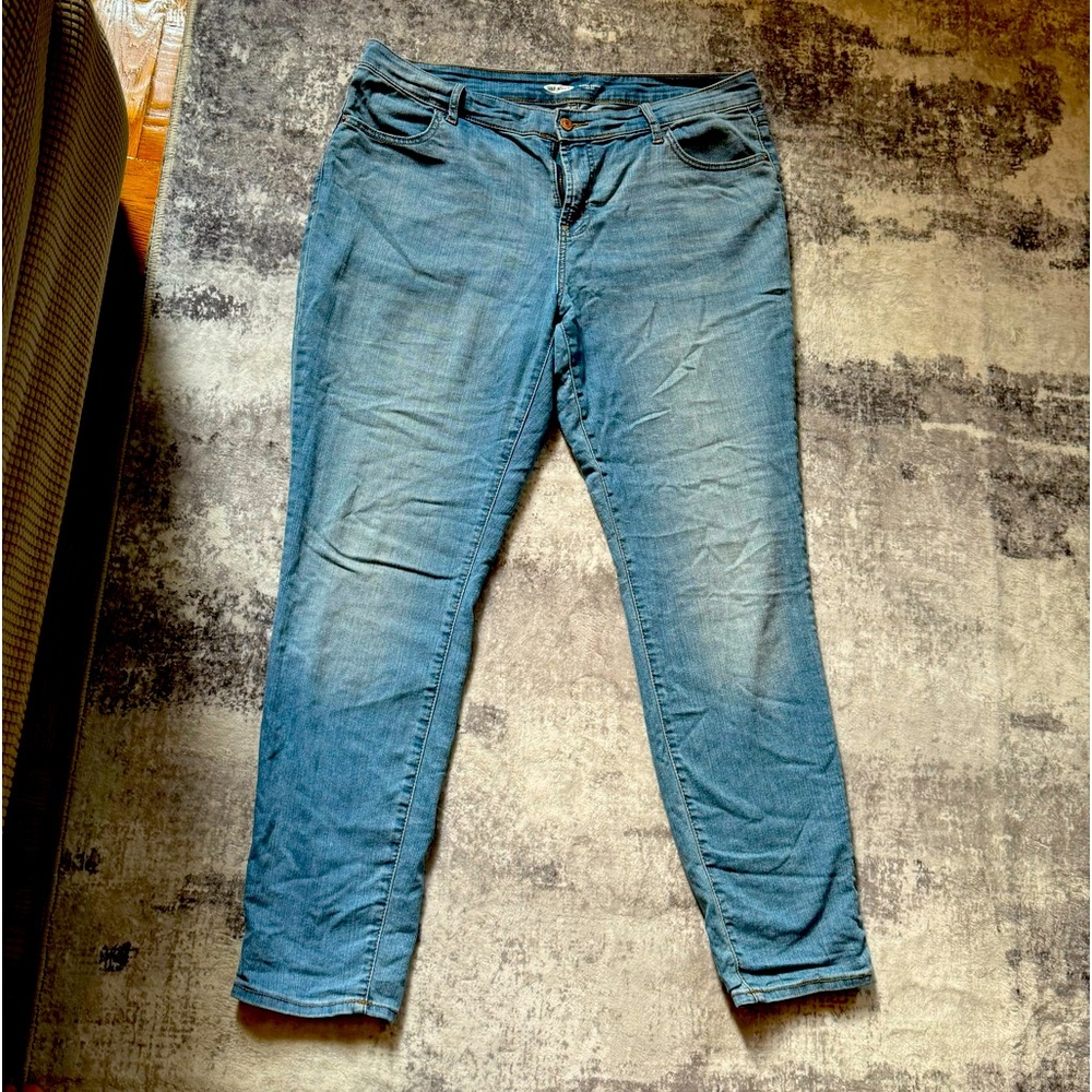 Old Navy Super Skinny Low Rise Jeans